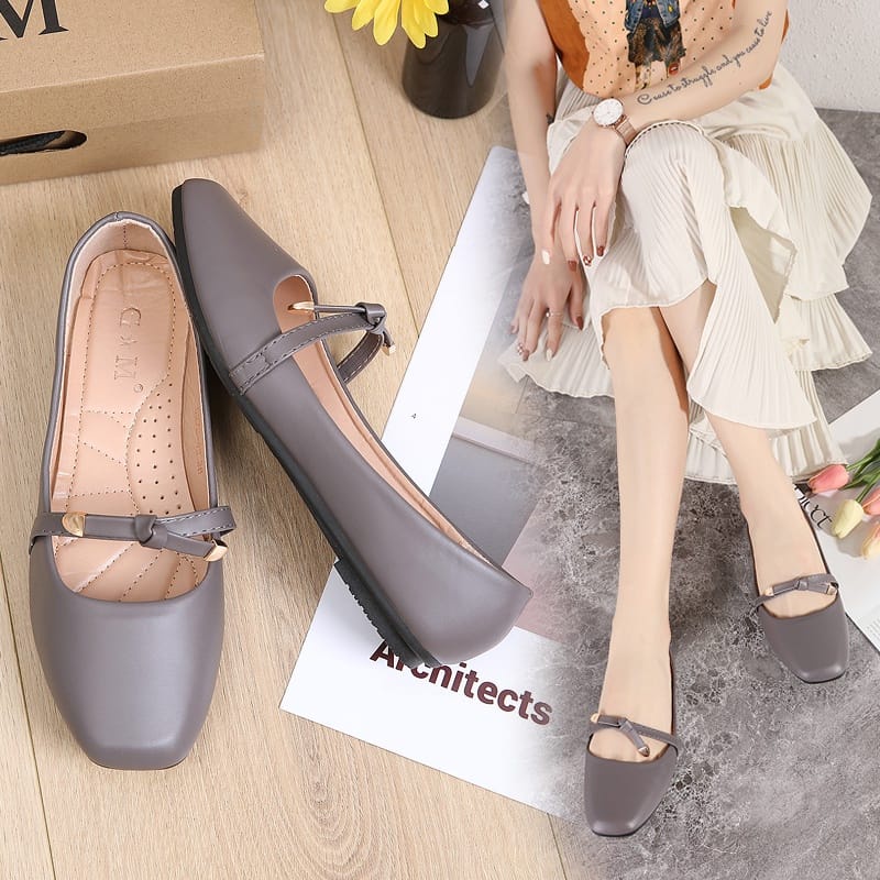 HM 12 FLATSHOES WANITA VITA