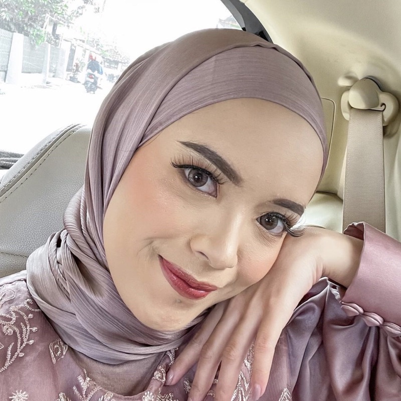 Pashmina Premium Satin Silk Malaysia Textured Crinkle (JAHIT TEPI KECIL SUPER RAPI)-Irish