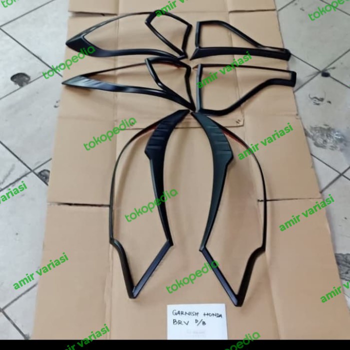 {BEKAS} paket garnish garnis list lampu Honda BRV hitam Limited