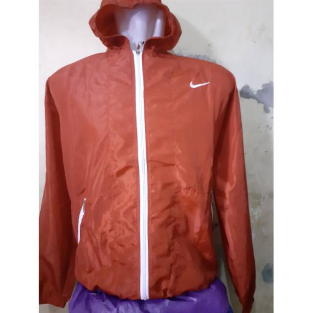 Jaket Running Adidas Merah