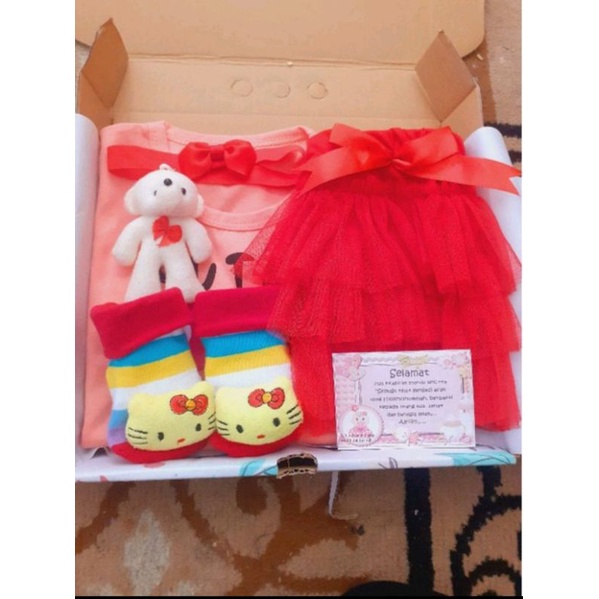 HAMPERS ROK TUTU BAYI|KADO BAYI PEREMPUAN