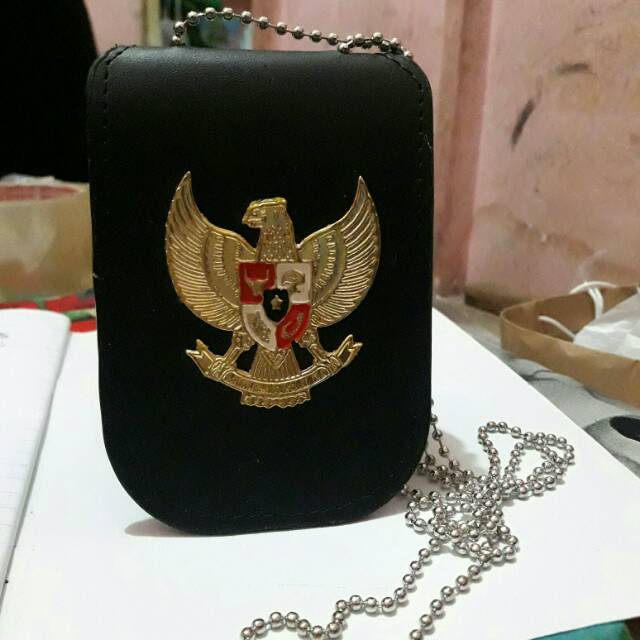 

Kalung name tag logo GARUDA