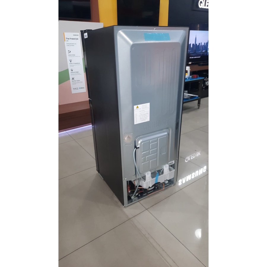 TOSHIBA KULKAS 2 PINTU LOW WATT INVERTER GR B22IS / GR-B22IS MADE IN THAILAND