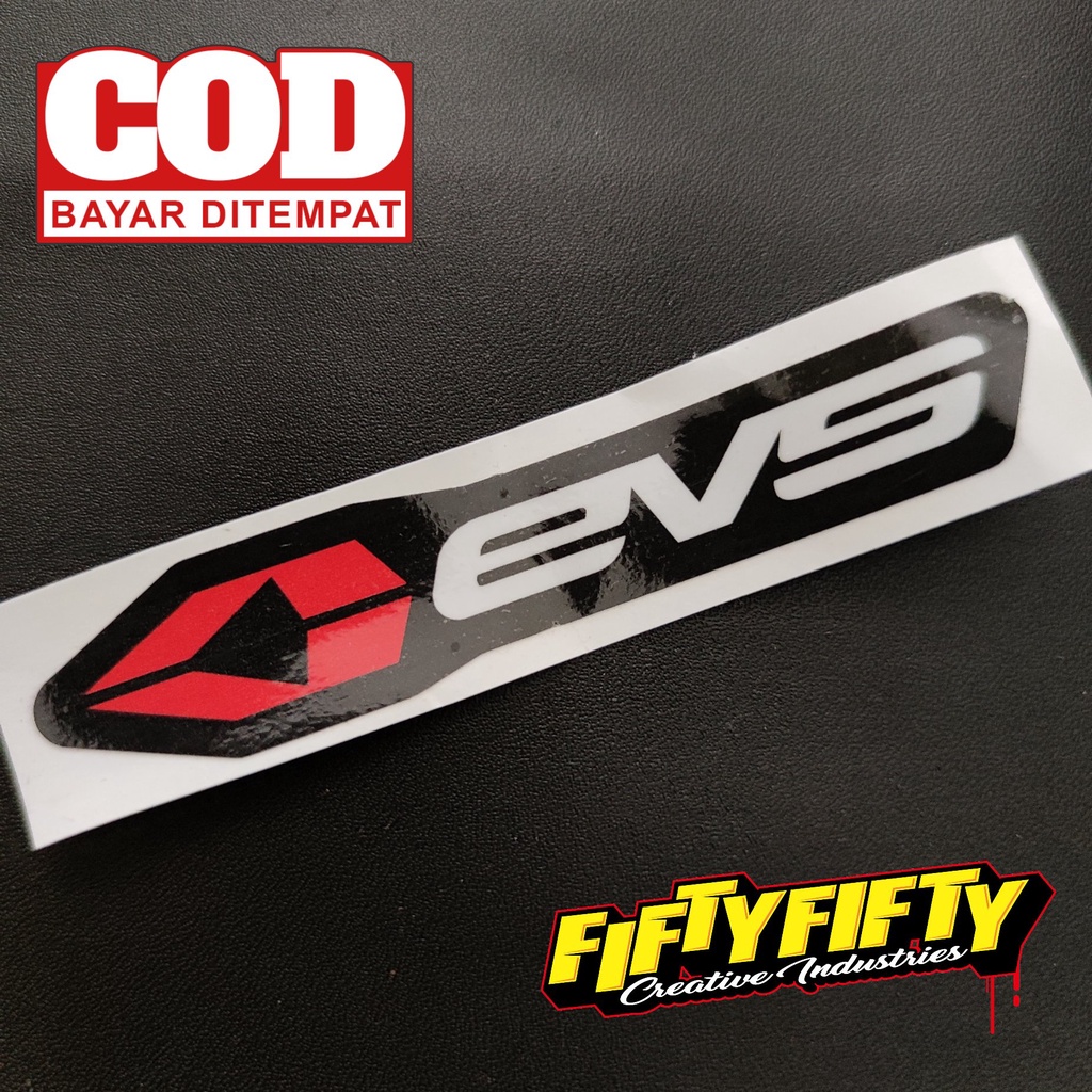 Stiker Print Cut EVS Stiker Printing Laminasi Glossy Tahan Air Stiker Motor Mobil Helm Sudah Membentuk Pola Desain