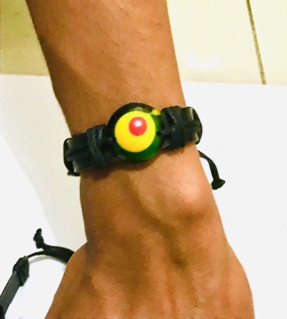 Gelang kulit  motif rasta