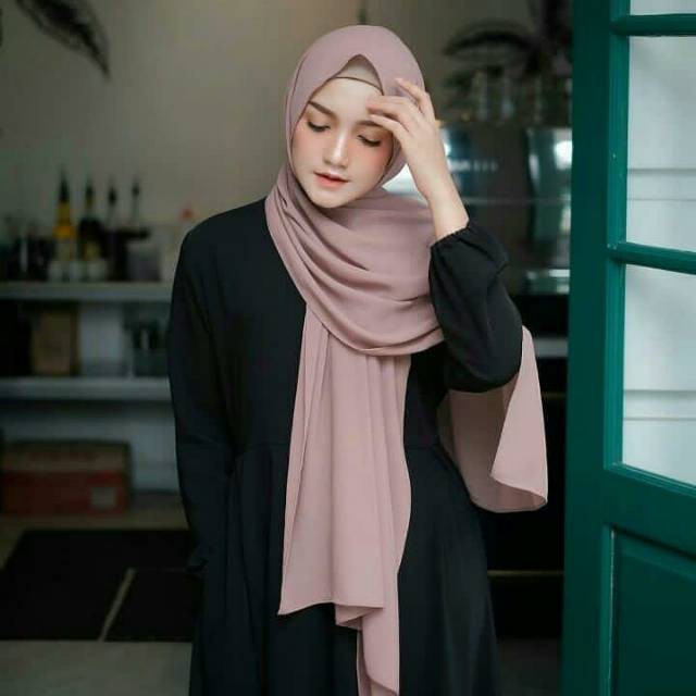 1 Pashmina Sabyan Jahit Tepi Diamond 175 x 75 - Pasmina diamond-7