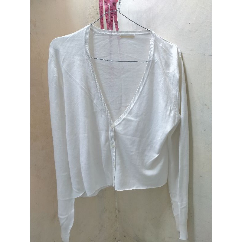 cardigan white Preloved