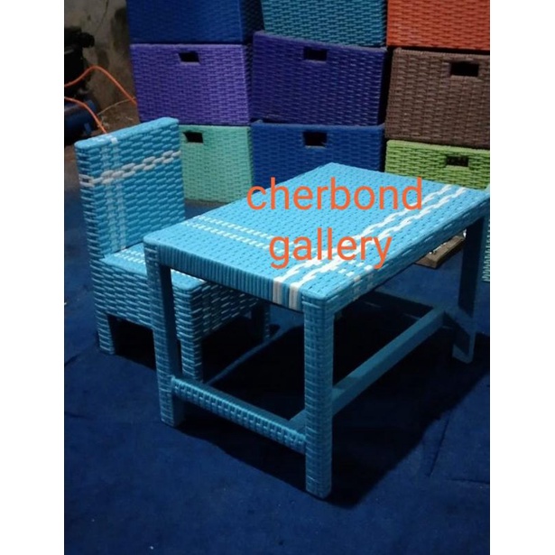 Rotan Sintetis Meja Belajar Anak