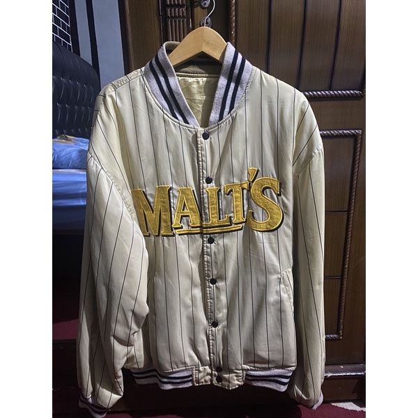 JAKET SECOND PRIA ORIGINAL Malt's Beer Reversible Varsity Vintage Jacket by Suntory