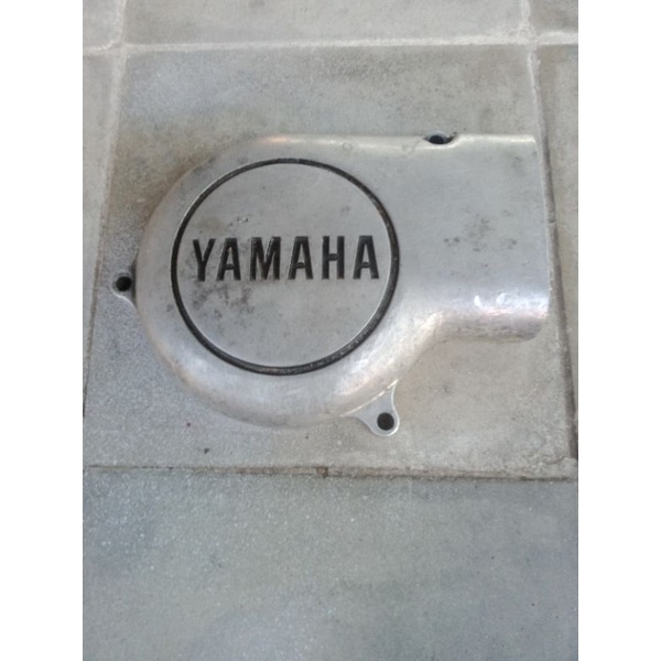 Cover Tutup Bak Blok Block Magnet Kalter Kiri Yamaha  RS100 RS 100 Second Original