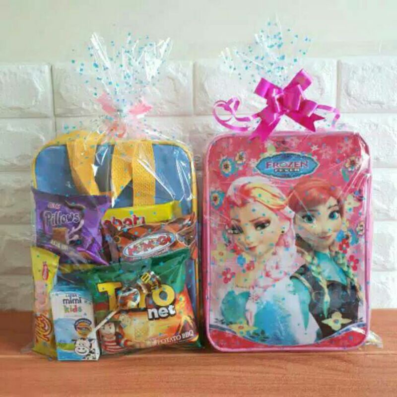 

SOUVENIR TAS TENTENG PAKET ULANGTAHUN SNACK MURAH / GOODIEBAG ULTAH / SNACK ULTAH / BINGKISAN ULANG TAHUN ANAK