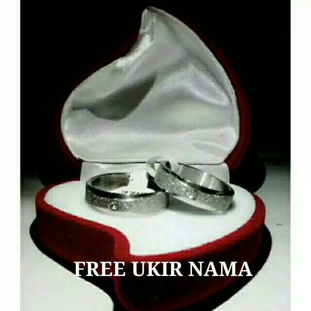 Cincin couple titanium 316L pasir perak bermata satu