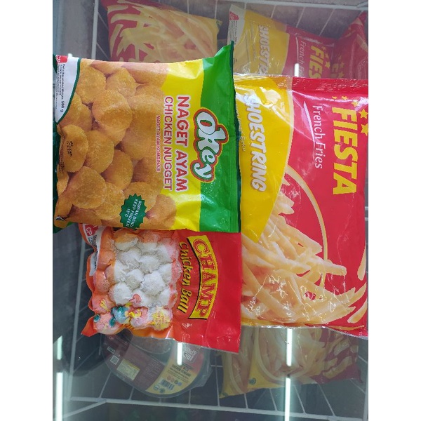 

Naget, sosis, kentang paket 50k