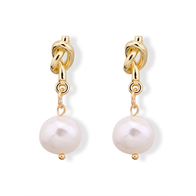 LRC Anting Tusuk Fashion Gold Pearl Ear-rings F66644