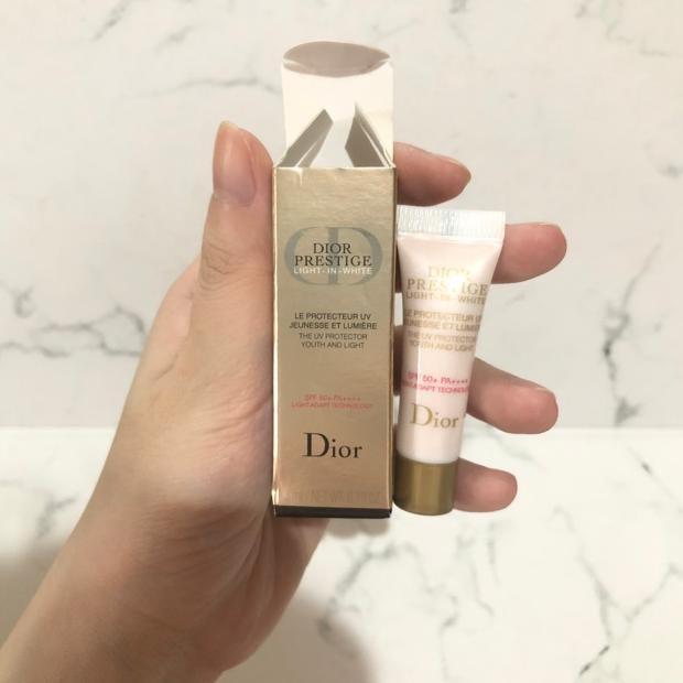 Dior Prestige Sunscreen Uv Protector Light Adapt Blemish Balm Travel Size Sample Kode 4377 Shopee Indonesia