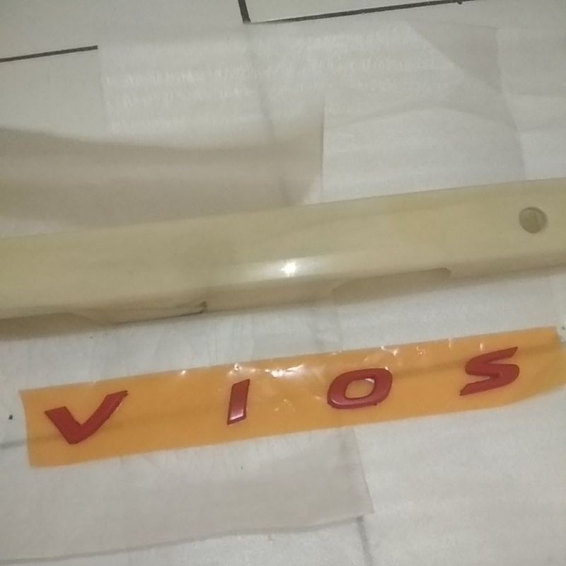 trunklid belakang vios gen 3