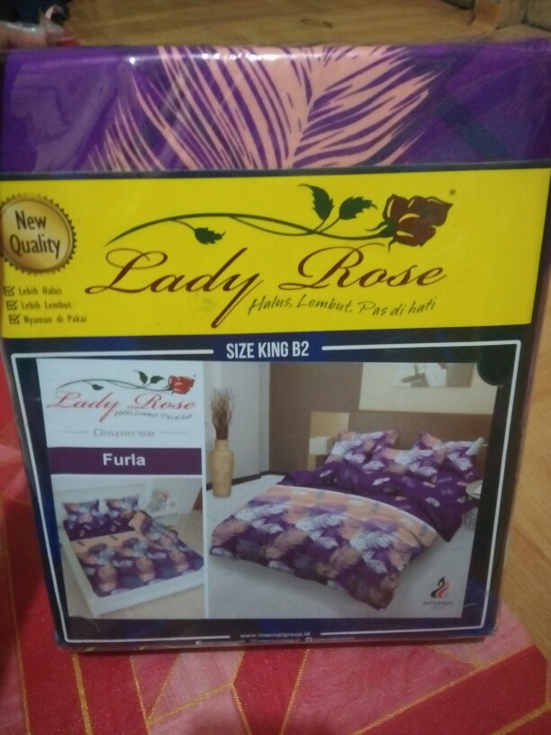 Sprei Lady Rose Uk. King (180x200) Dan Uk. Queen (160x200) Motif Bunga Bunga Kombinasi