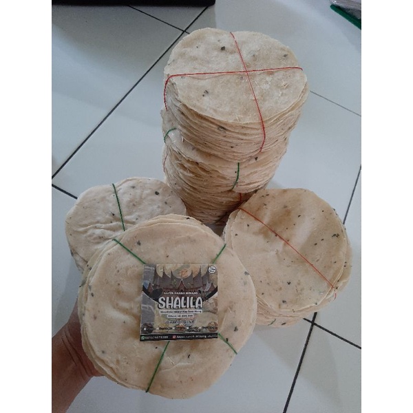 

Kerupuk Ubi Khas Ranah Minang 500 Gram Mentah