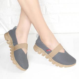  Sepatu  Wanita  Slipon Kulit  Murah Cewek Casual Slip On 