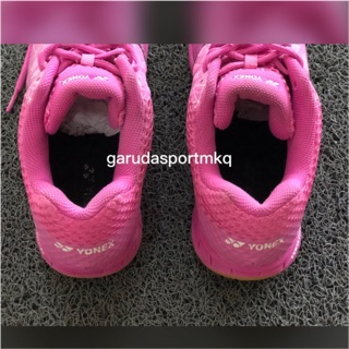 yonex aerus pink