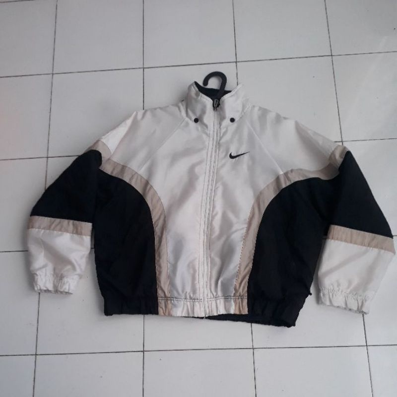 Jaket Nlke Seken
