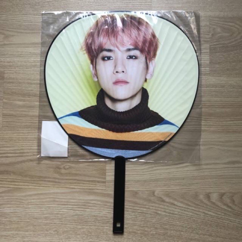 EXO-CBX UCHIWA BAEKHYUN JAPAN MAGICAL CIRCUS 2018 OFFICIAL (KIPAS EXO CBX)