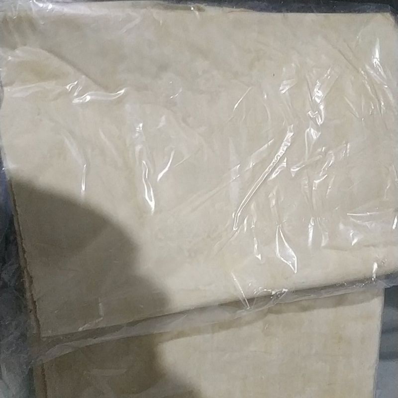 

Kulit Pangsit Lembaran500gr/setengah kilo