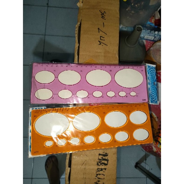 

Penggaris bulat oval ellips butterfly