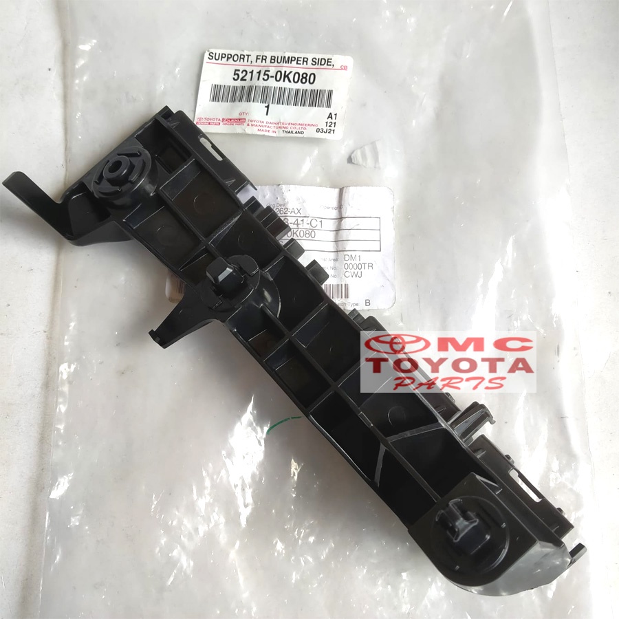 Support Bracket Breket Bumper Depan Kanan Toyota Fortuner 52115-0K080