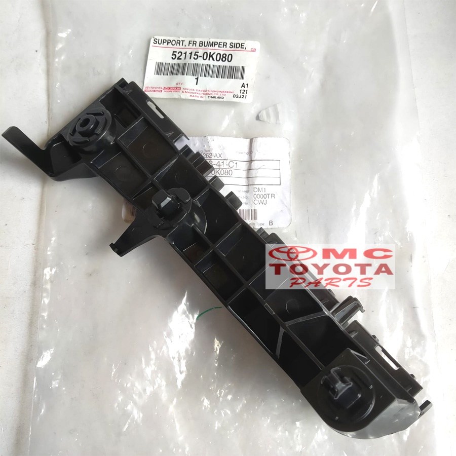 Support Bracket Breket Bumper Depan Kanan Toyota Fortuner 52115-0K080