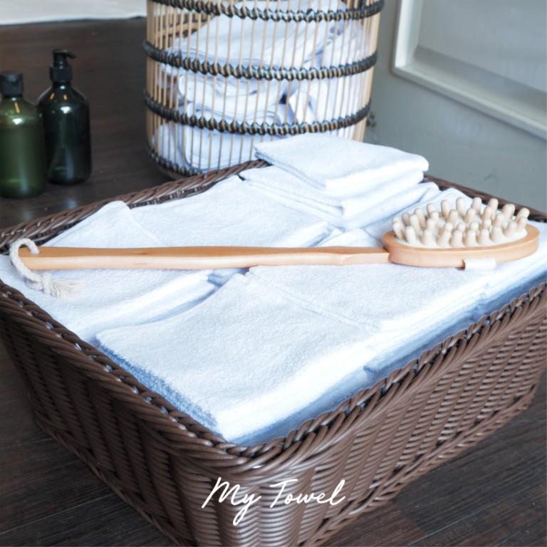 Handuk Muka / Handuk Kecil / Sapu Tangan Hotel Premium Warna Putih Polos 100% katun - 30x30