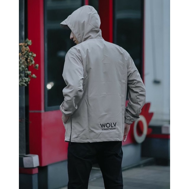 Jaket Cougle Wolv Jaket Cougle Unisex Cream Jaket Windbreakers