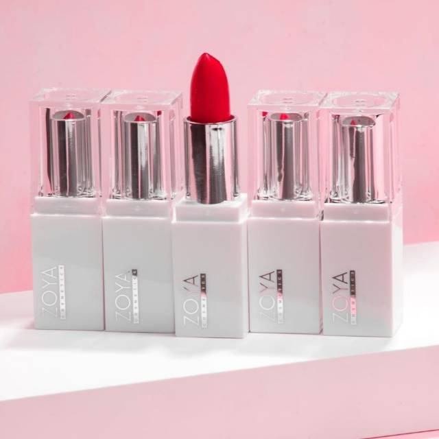 Lipstik Zoya ultramoise