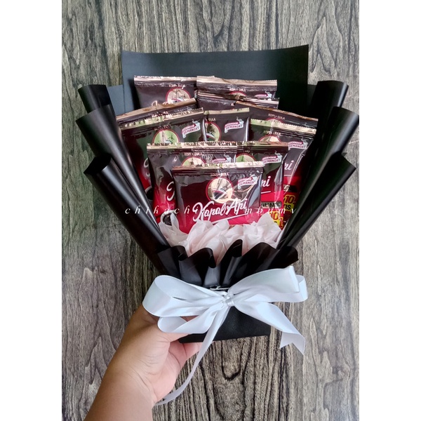 BUKET SNACK BUCKET HADIAH WISUDA KOPI UNTUK COWOK BUKET COWOK BUKET TERMURAH COD ANNIVERSARY ULANGTAHUN ULANG TAHUN TUNANGAN PERNIKAHAN