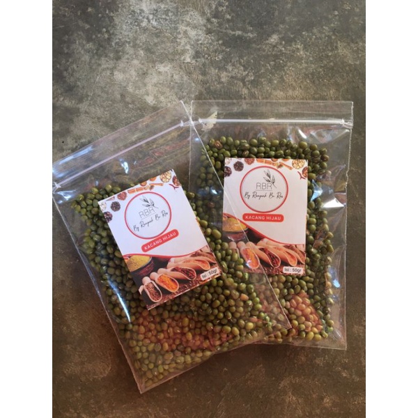 

KACANG HIJAU ORGANIK / MUNG BEAN KUALITAS PREMIUM IMPORT ASLI 100% REMPAH BUMBU DAPUR BU ROS JSR