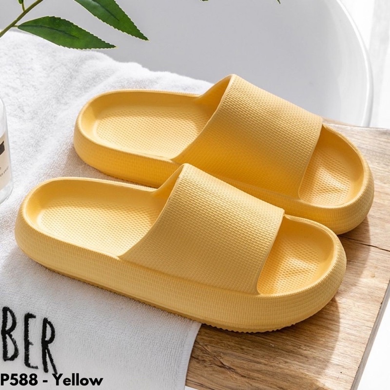 SANDAL KARET INDOOR OUTDOOR UNISEX TINGGI ANTI SLIP LICIN NYAMAN EMPUK IMPORT P588