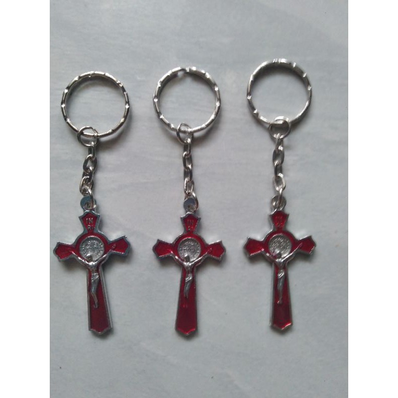 Gantungan kunci Salib
