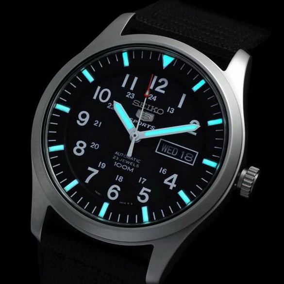 Jam tangan pria Jam seiko 5 military automatic sport snzg15k1 Seiko Original