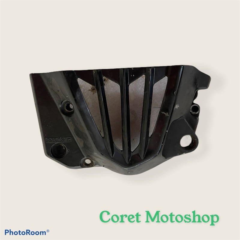 tutup gear depan ninja 250r/ninja karbu