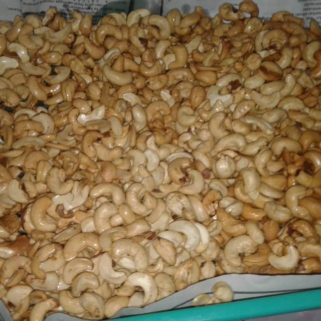 

kacang mente mentah