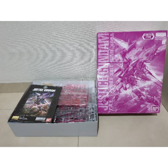 Bandai MG Justice Gundam