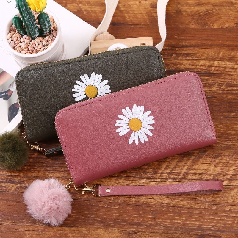 DOMPET PANJANG DAISY