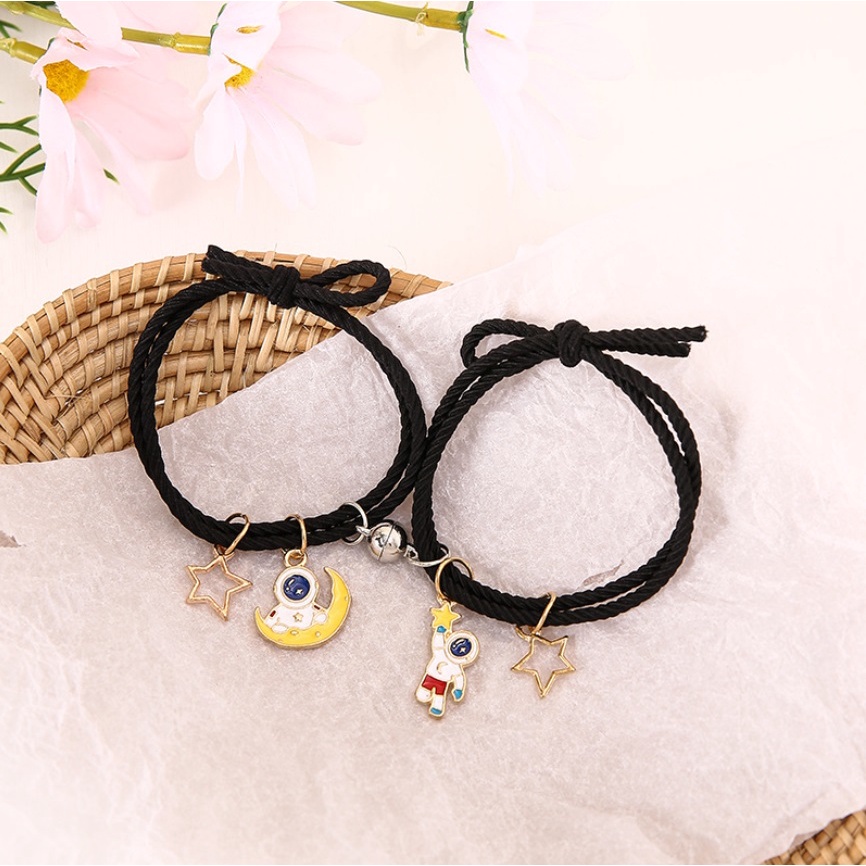 2 Pcs Gelang Tali Magnet NEW ASTRO Couple Sahabat Pasangan Hip Hop Korea Fashion Astronot Best Friends Lock Kunci