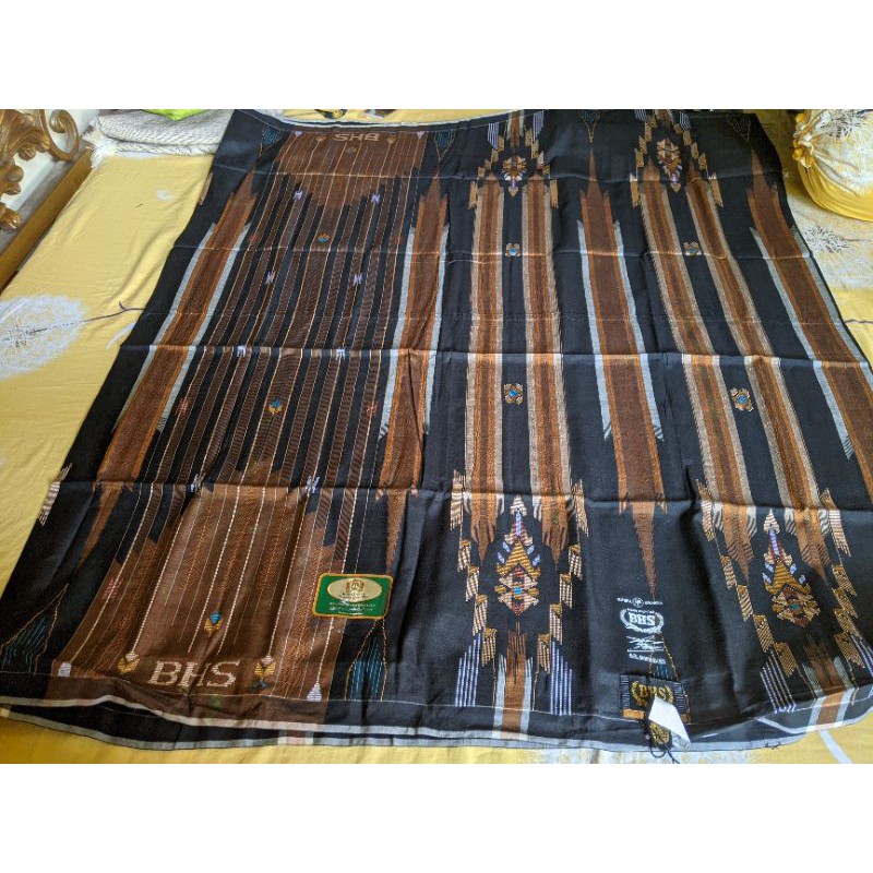 BHS SGC SUTRA HITAM
