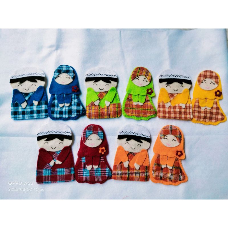 

AMPLOP LEBARAN//KAIN PANEL
