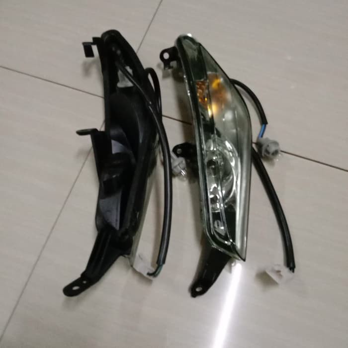 lampu Sen Depan / Front Winker Assy Jupiter MX '11