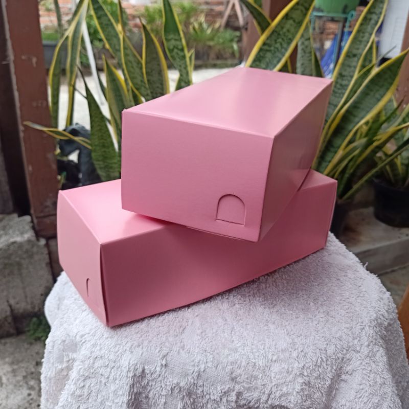 

box kue 22x10x7 bolu gulung box bomboloni