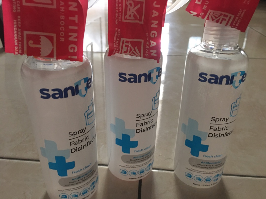 Saniter Spray Fabric Disinfektan 200 Ml + 30 Ml