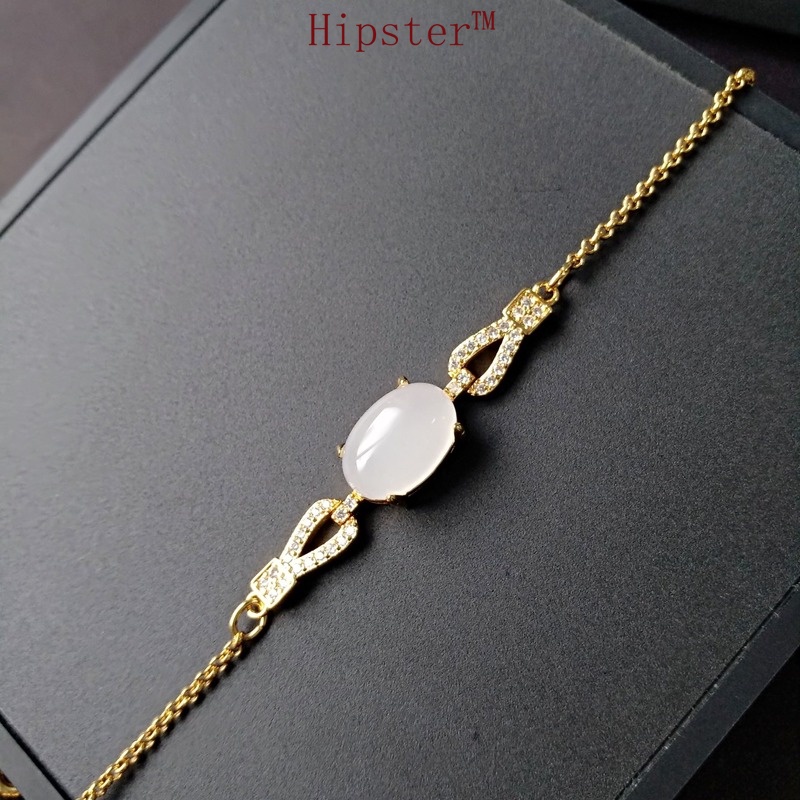 New Retro White Jade Elegance, Fashion, Simplicity Gold Bracelet