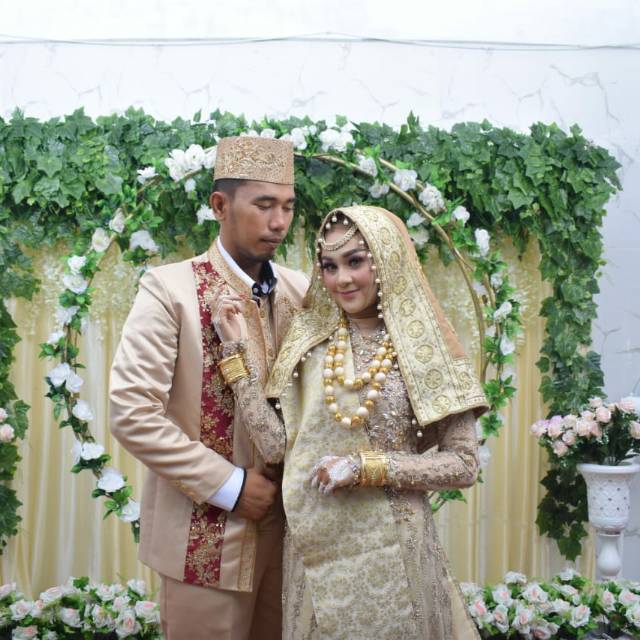 elzayunitaa